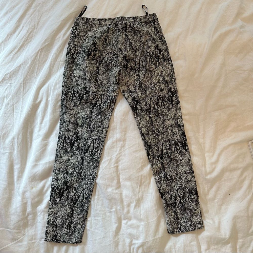 French Connection Marble Pattern Pants Size 6 - Picture 6 of 6